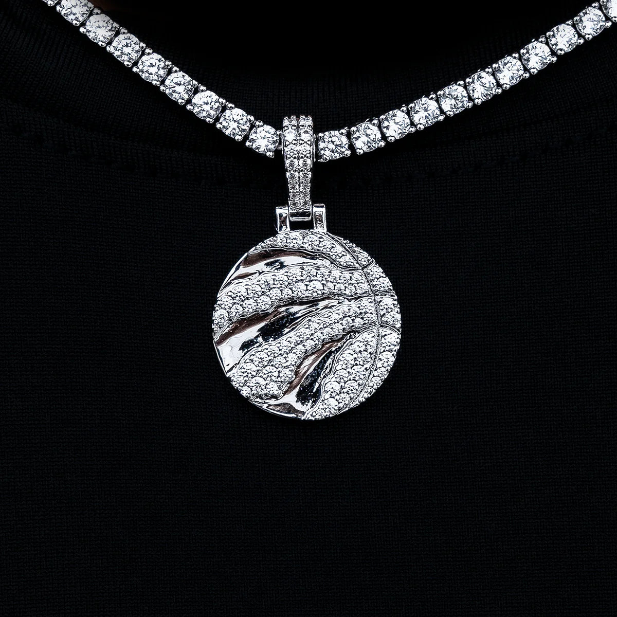 Toronto Raptors Official NBA Micro Logo Pendant in White Gold