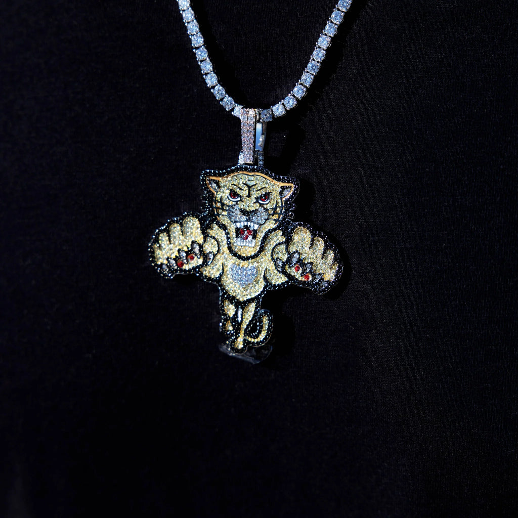 Florida Panthers Official NHL Winter Classic Logo Pendant in White Gold