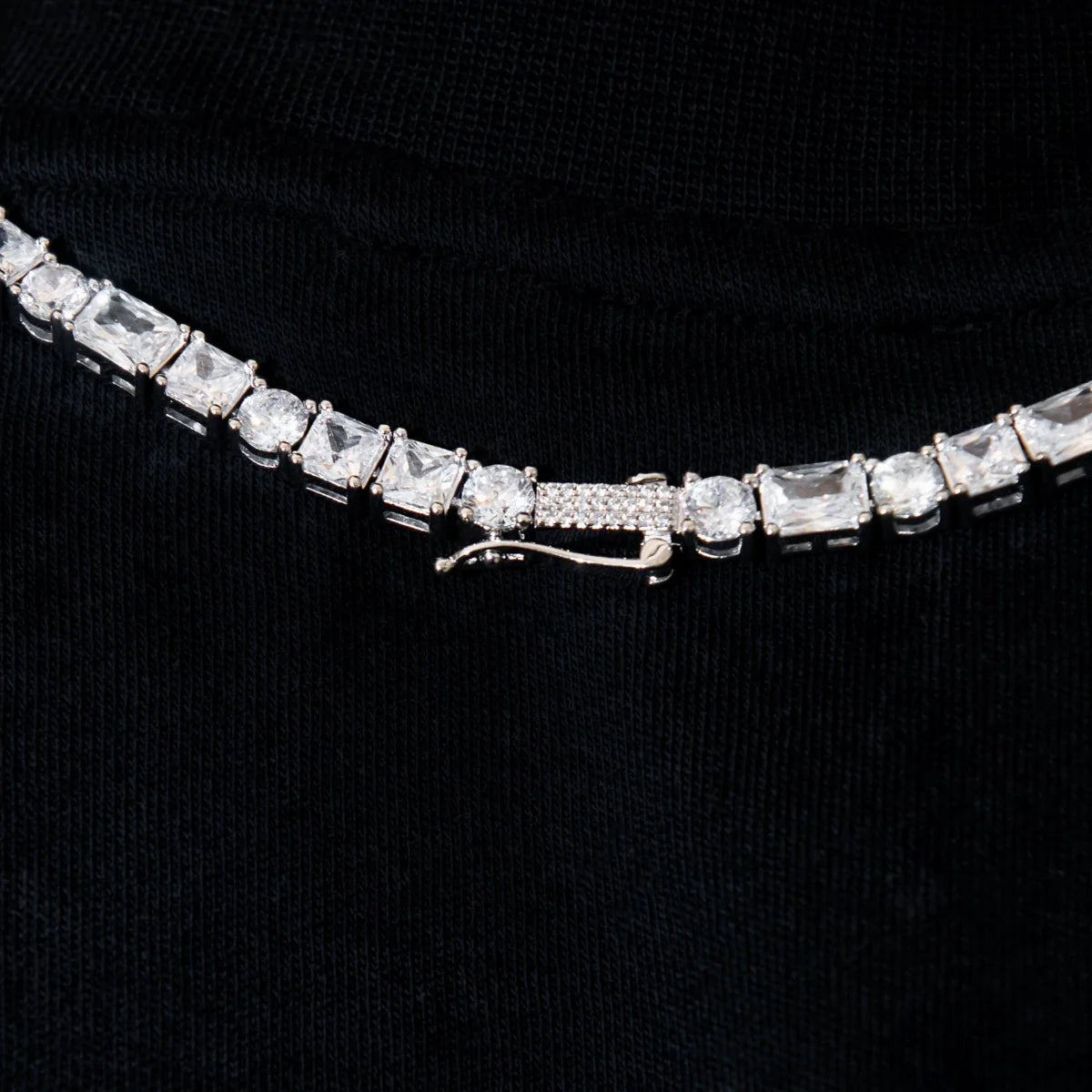 Multi Diamond Lariat Chain in White Gold