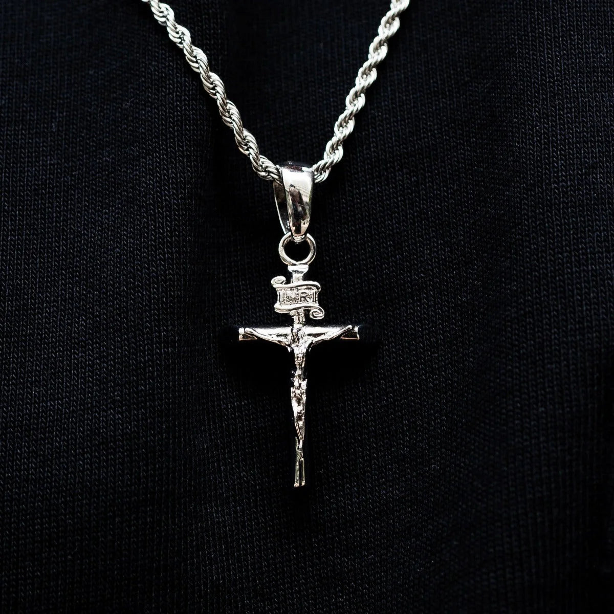 Crucifix Pendant + 2MM Rope Chain Bundle in White Gold