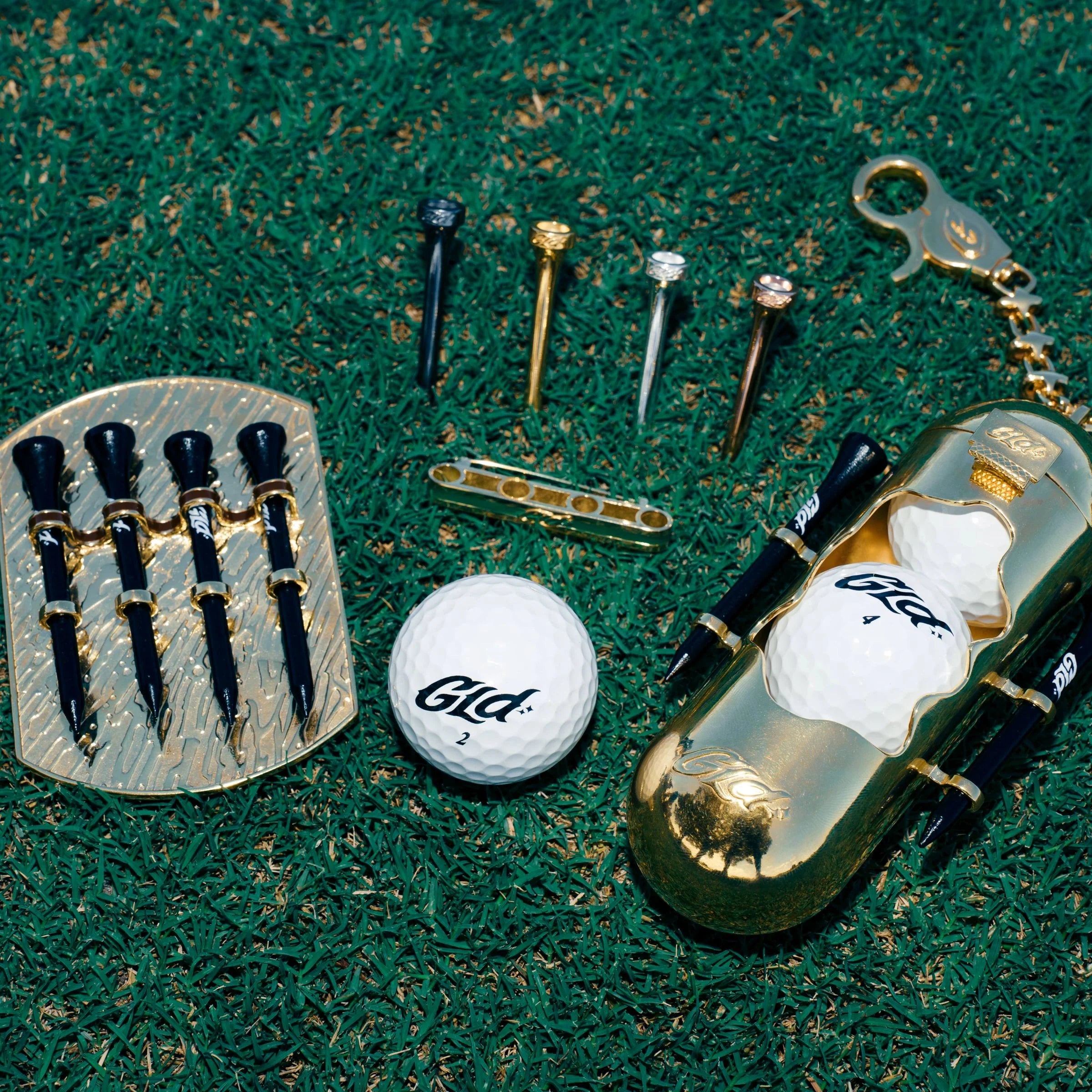 Golf Tee Holder Pin Accessory in Yellow Gold
