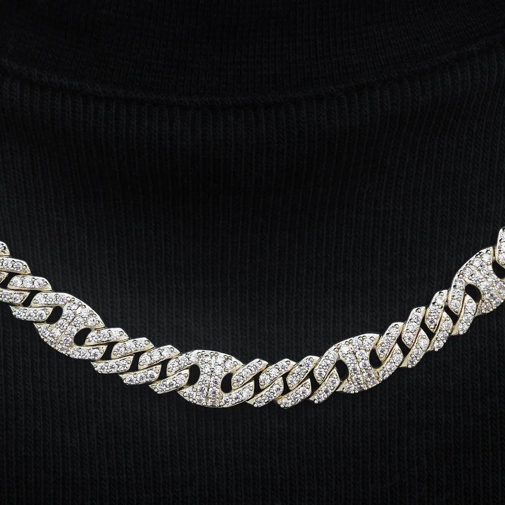 Iced Mariner Cuban Chain in Yellow Gold- 9mm