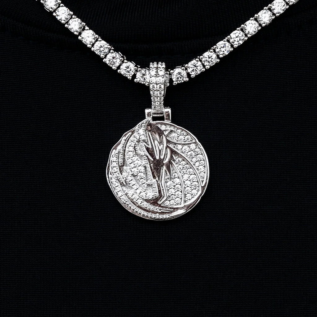Dallas Mavericks Official NBA Micro Logo Pendant in White Gold