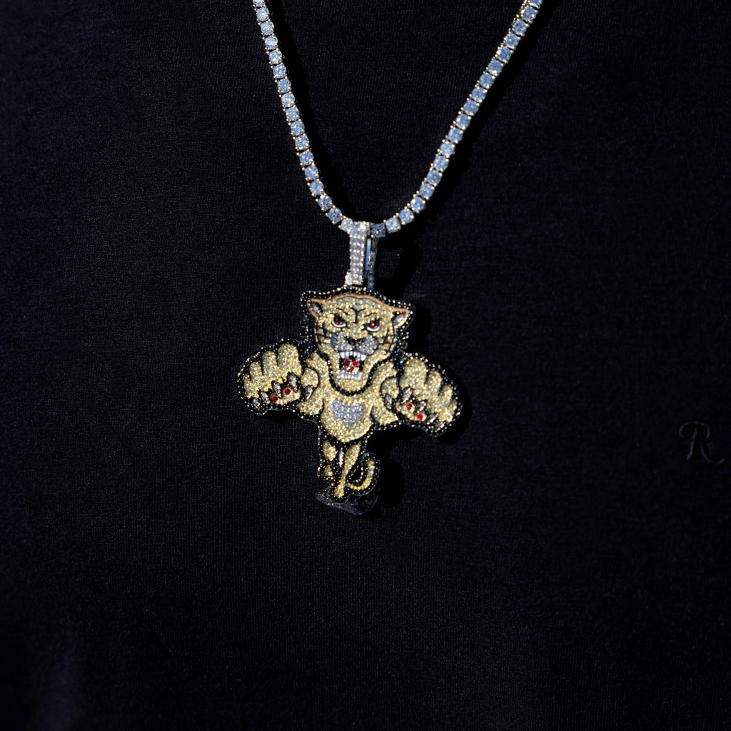 Florida Panthers Official NHL Winter Classic Logo Pendant in White Gold