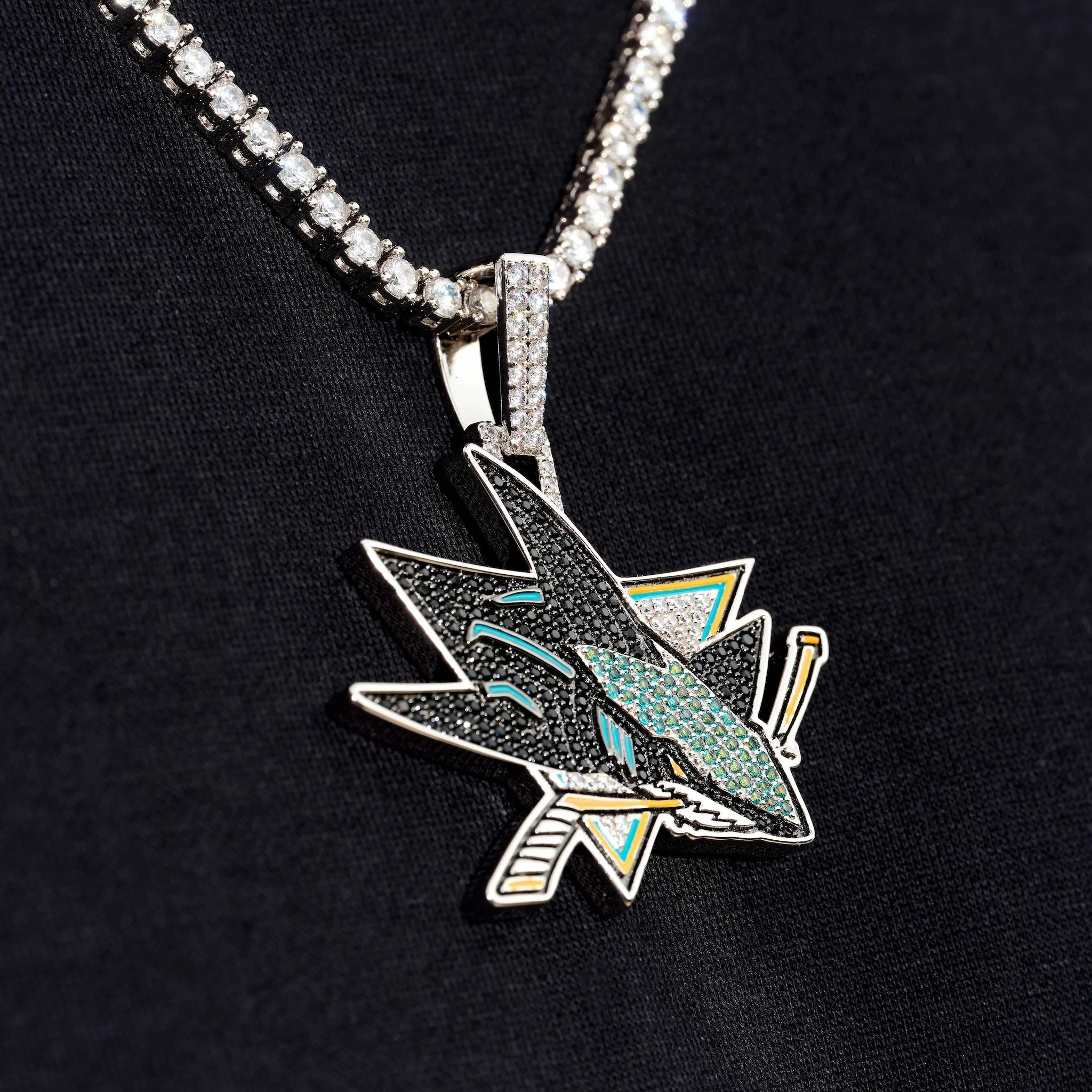 San Jose Sharks Official NHL Logo Pendant in White Gold