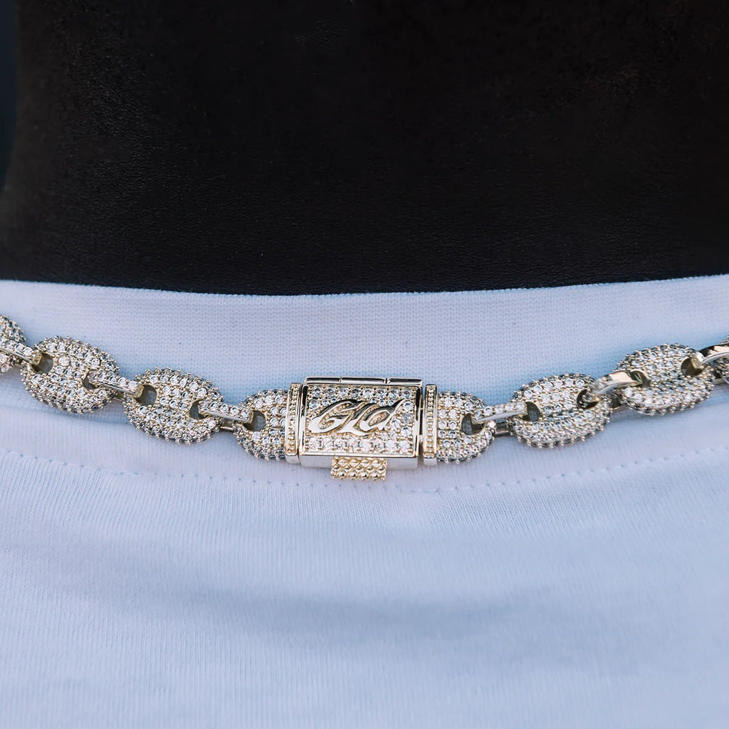 Diamond Puffed Mariner Chain in Yellow Gold- 12mm